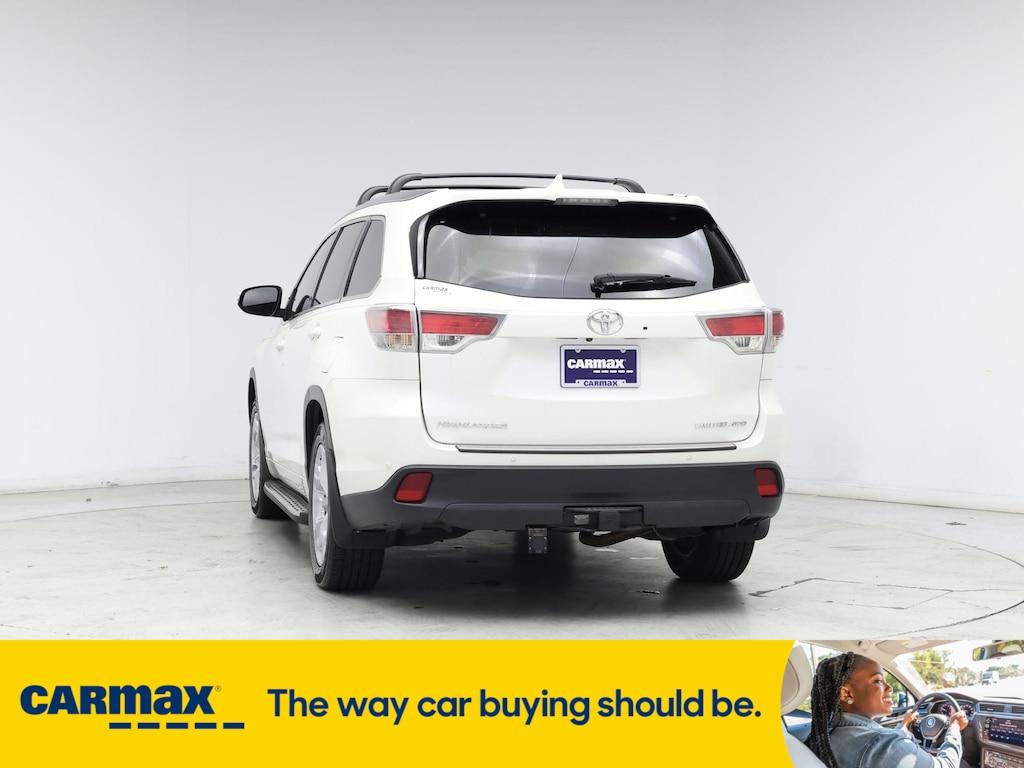 used 2016 Toyota Highlander car, priced at $31,998