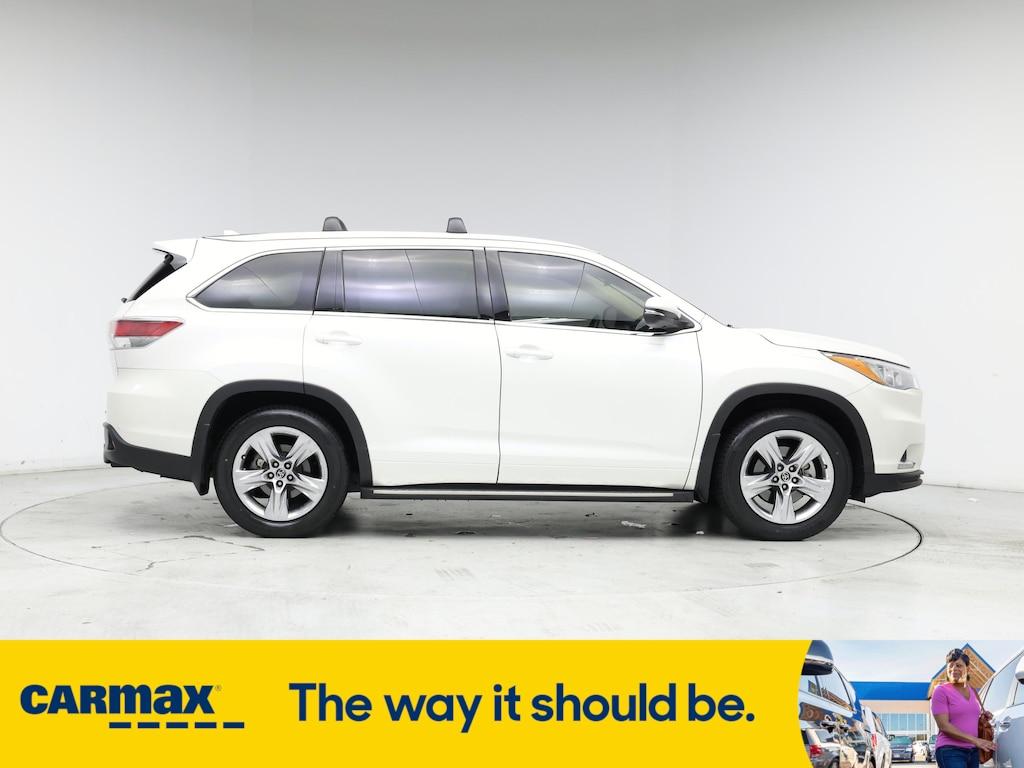 used 2016 Toyota Highlander car, priced at $31,998