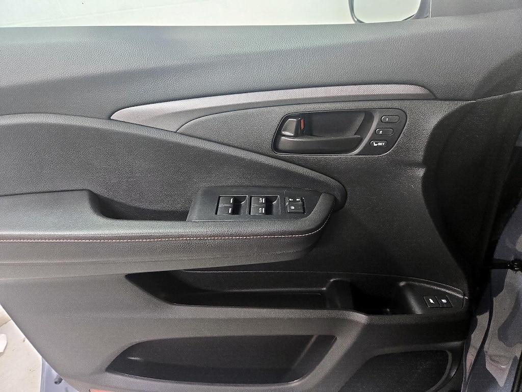 used 2022 Honda Passport car, priced at $36,998