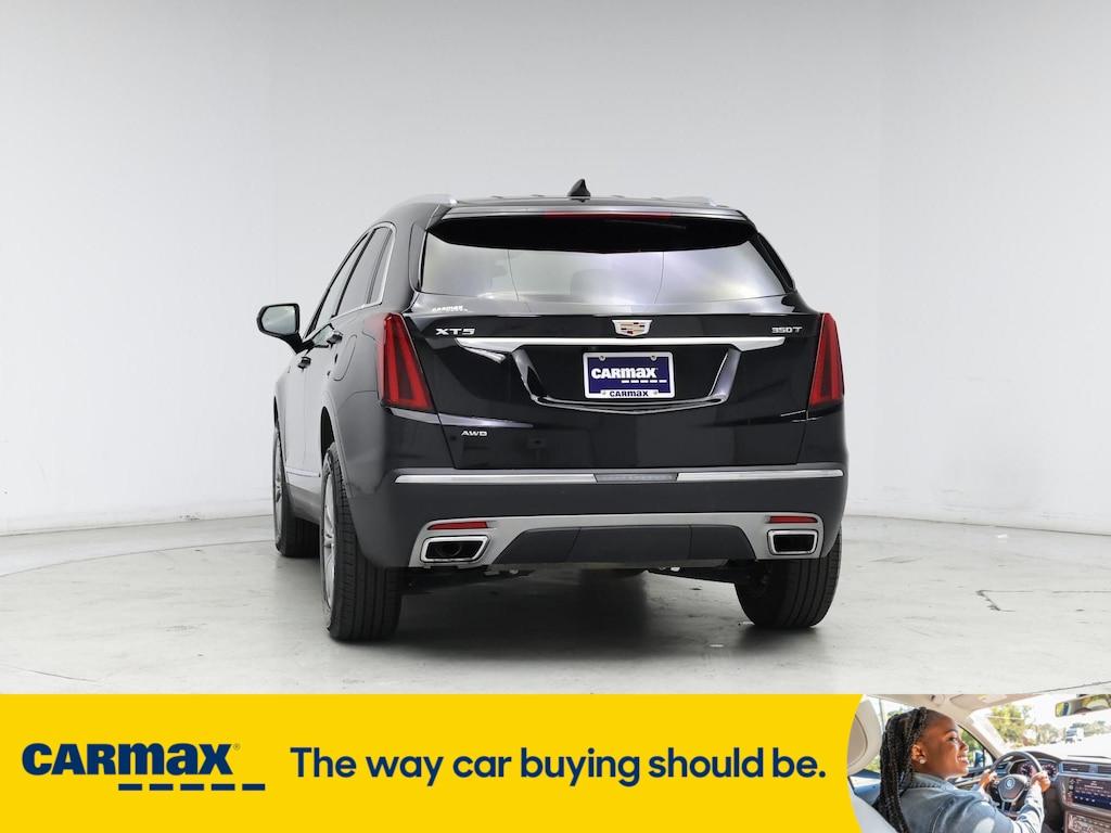 used 2023 Cadillac XT5 car, priced at $37,998