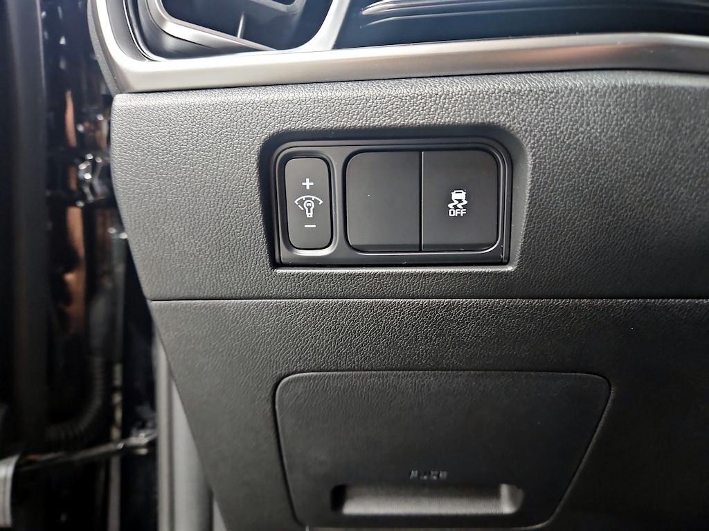 used 2024 Kia Sorento car, priced at $29,998