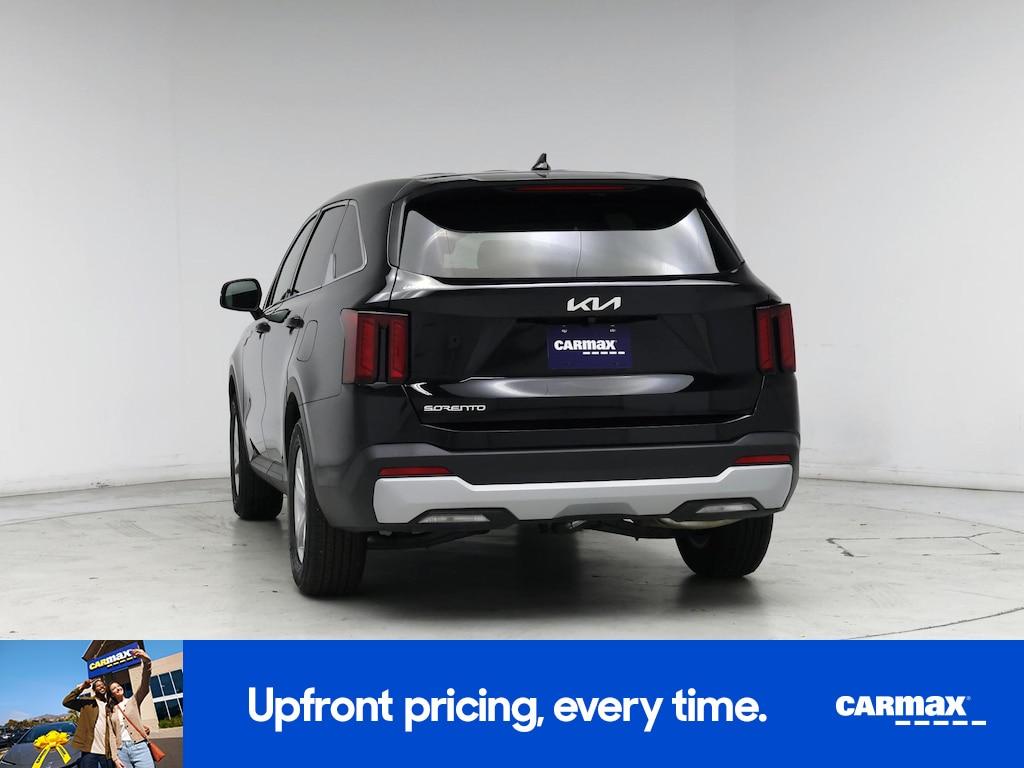 used 2024 Kia Sorento car, priced at $29,998