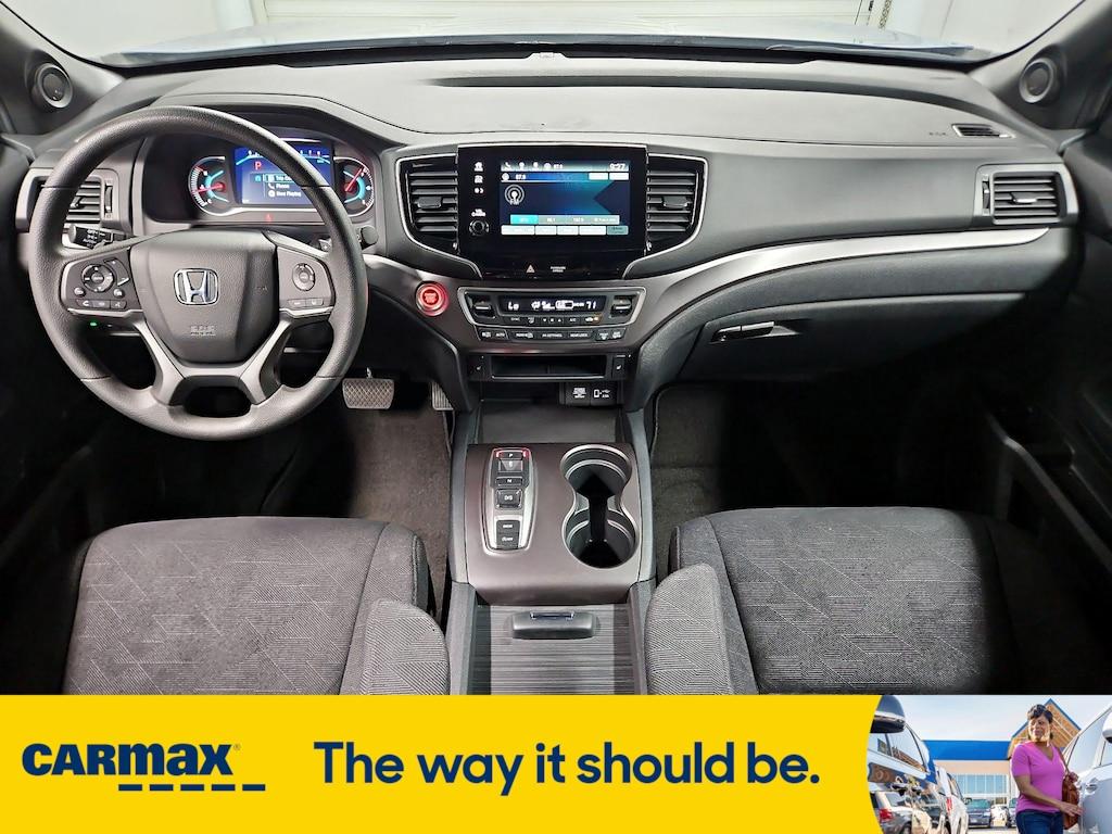 used 2022 Honda Pilot car, priced at $26,998