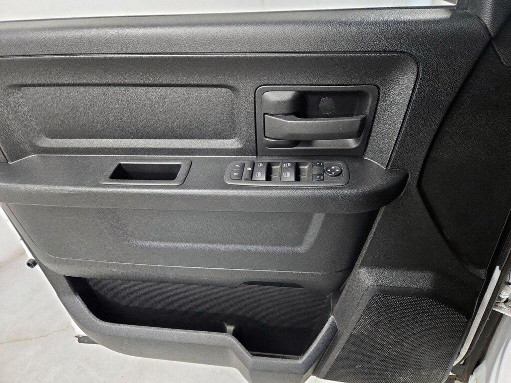 used 2022 Ram 1500 Classic car, priced at $24,998