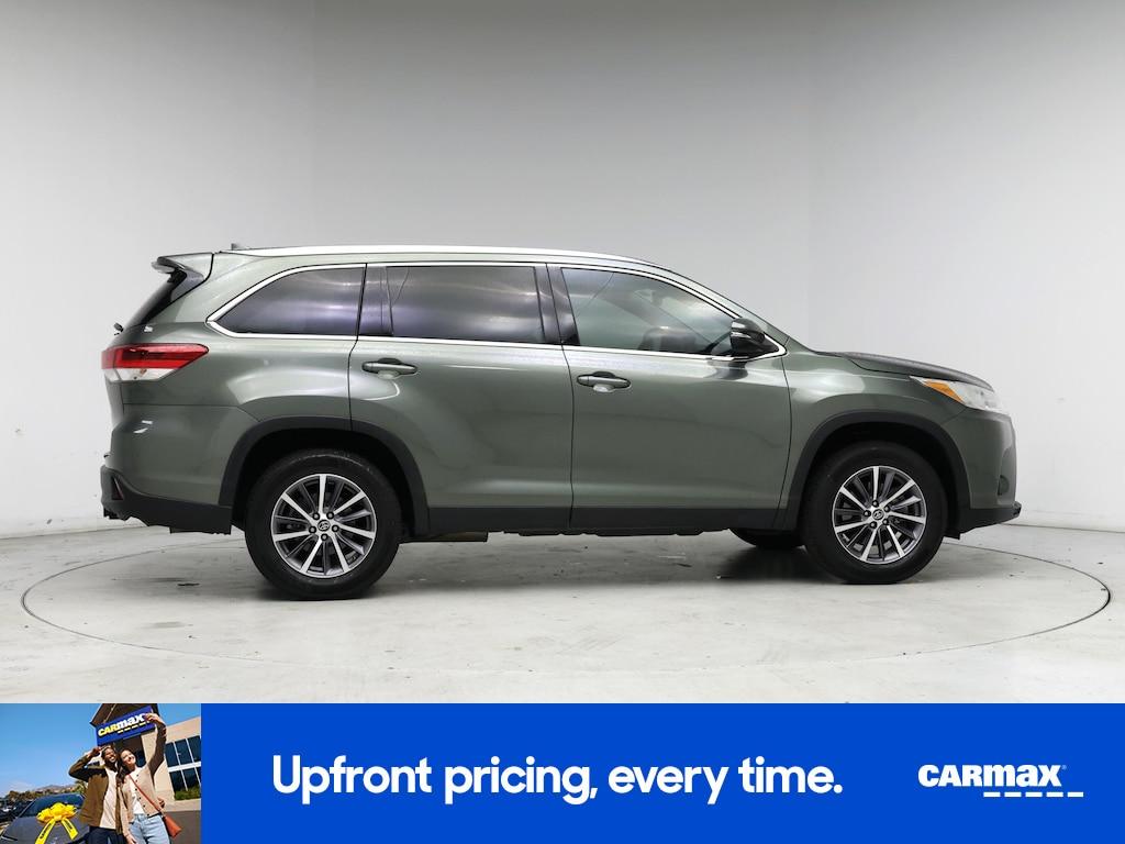 used 2019 Toyota Highlander car, priced at $28,998