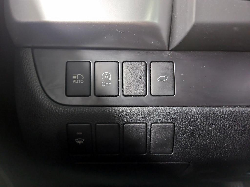 used 2019 Toyota Highlander car, priced at $33,998