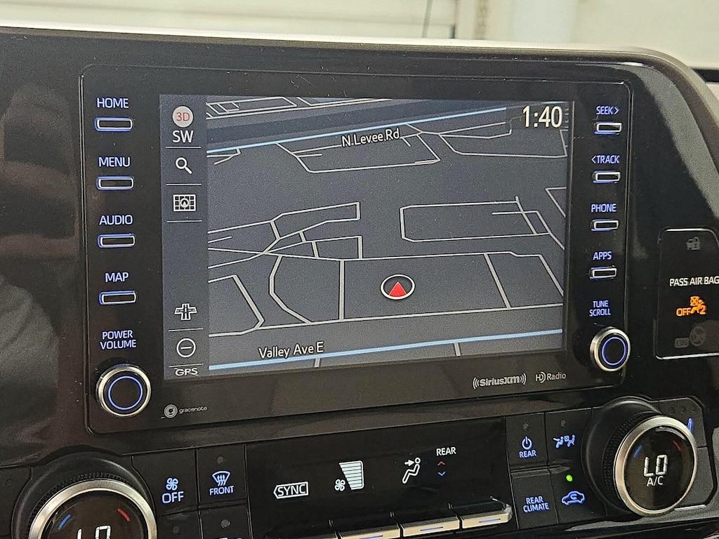 used 2021 Toyota Highlander car, priced at $34,998