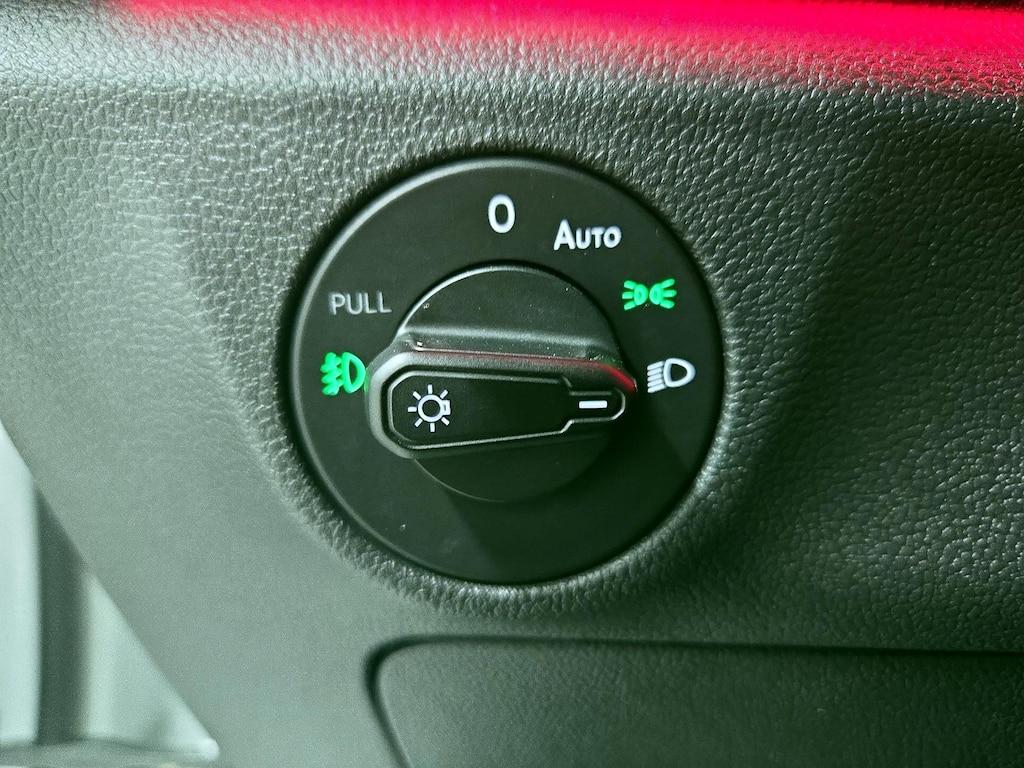 used 2019 Volkswagen Jetta car, priced at $19,998
