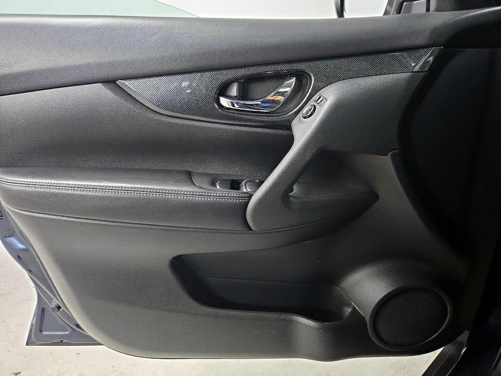 used 2016 Nissan Rogue car, priced at $14,998
