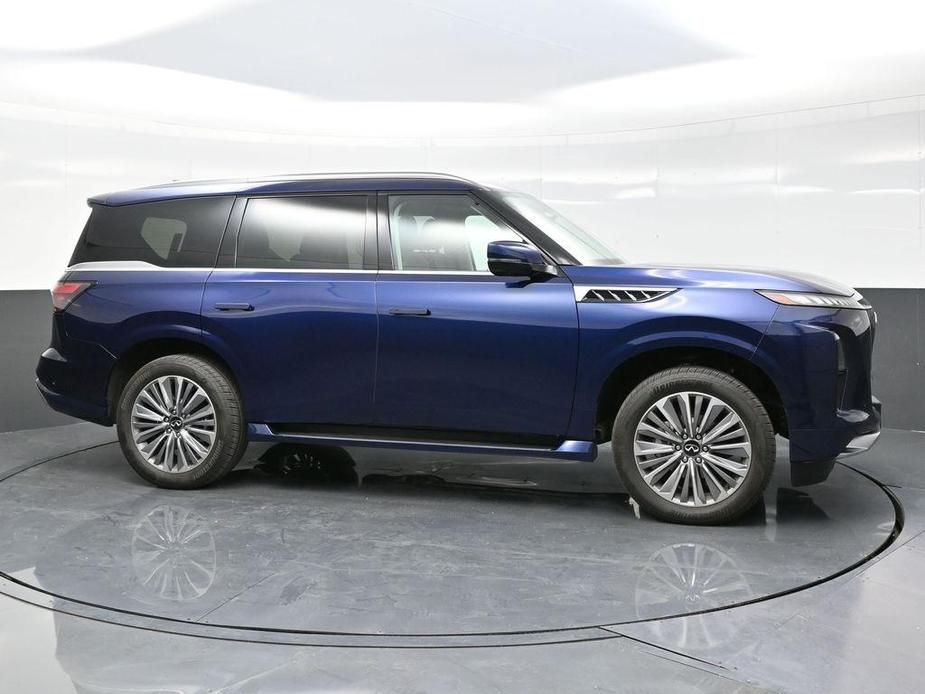 new 2025 INFINITI QX80 car, priced at $96,000