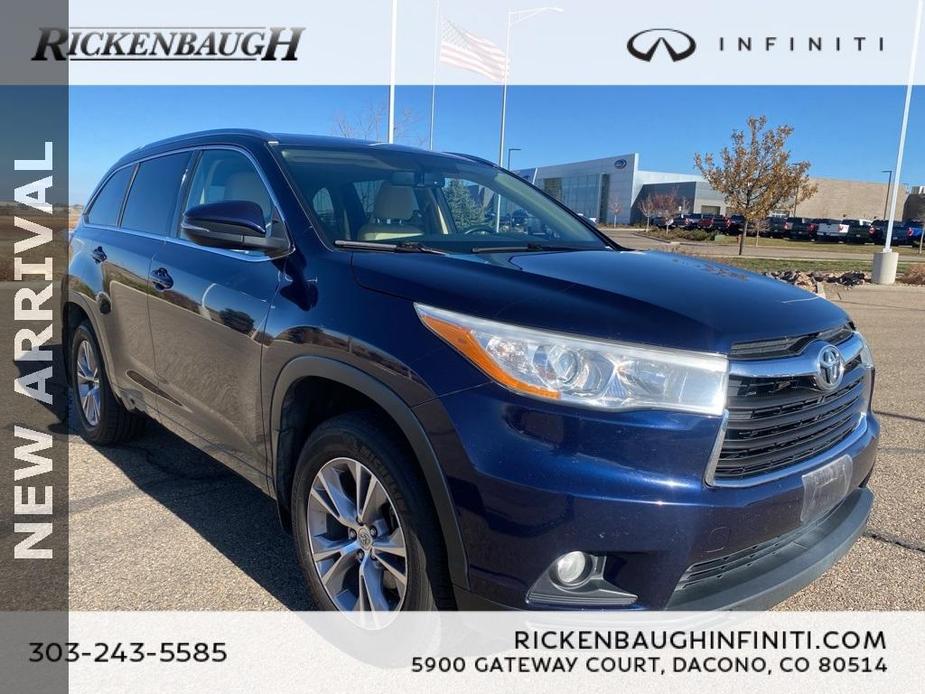 used 2014 Toyota Highlander car, priced at $16,500