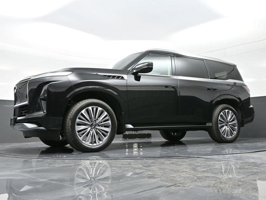 new 2025 INFINITI QX80 car, priced at $98,000