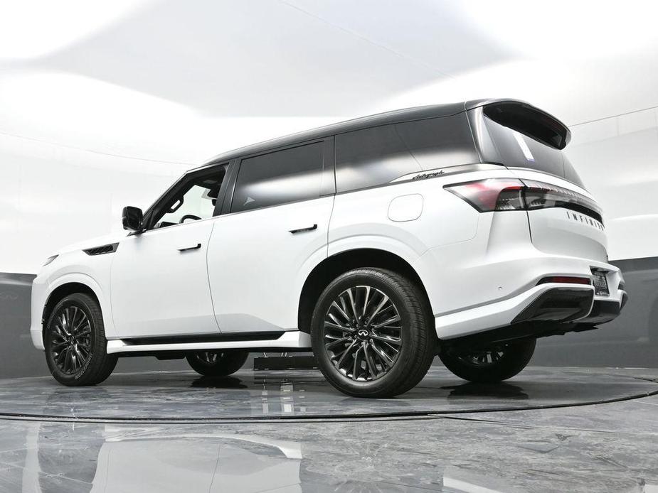 new 2025 INFINITI QX80 car, priced at $111,795