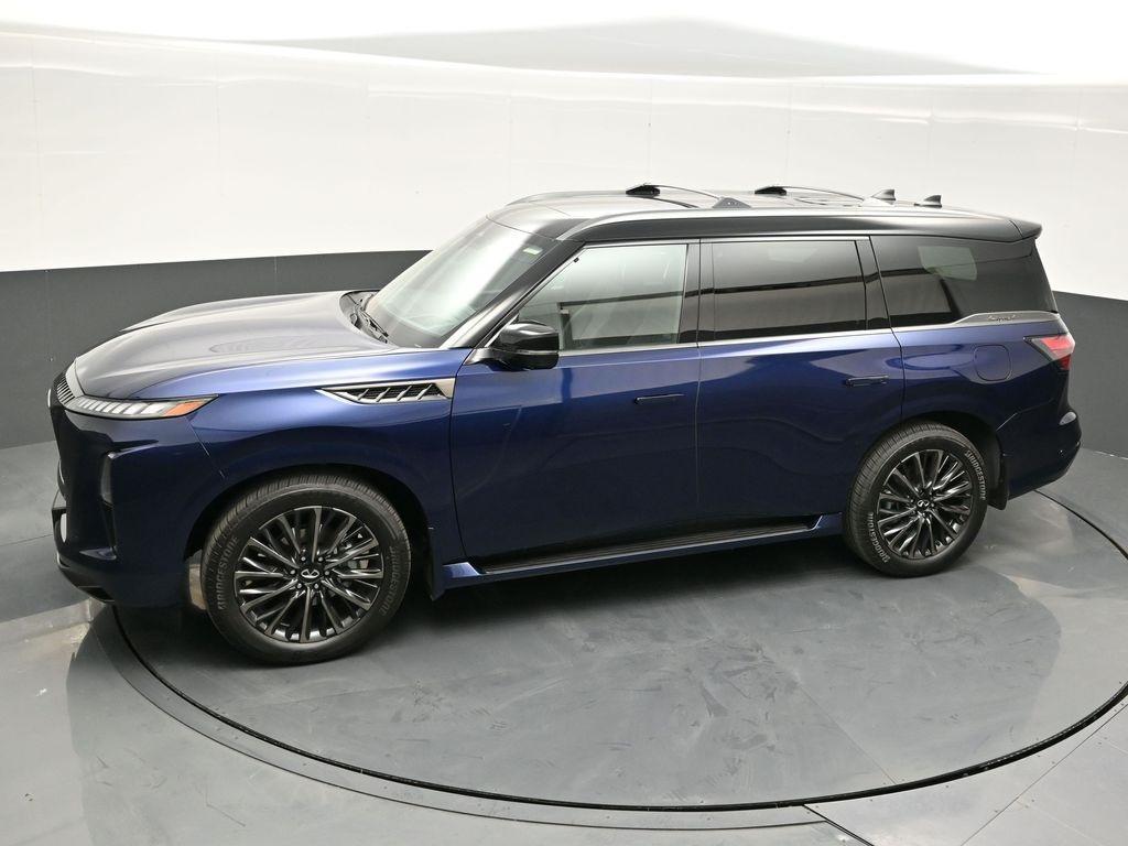 new 2025 INFINITI QX80 car, priced at $112,000