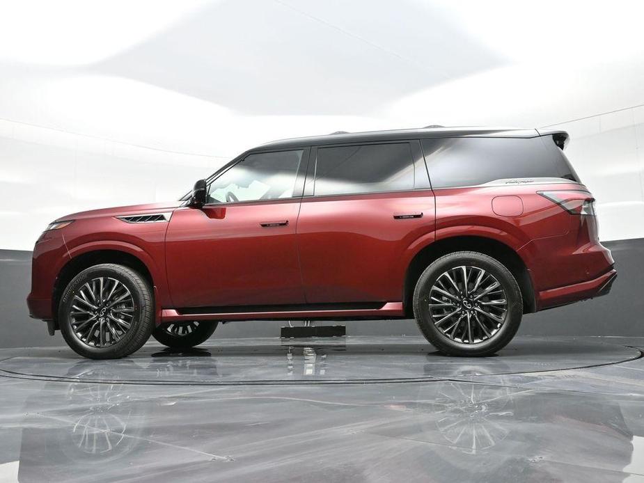 new 2025 INFINITI QX80 car, priced at $112,900