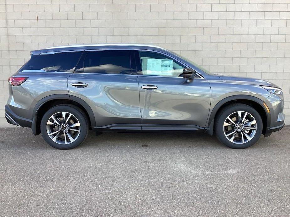 new 2025 INFINITI QX60 car, priced at $59,800