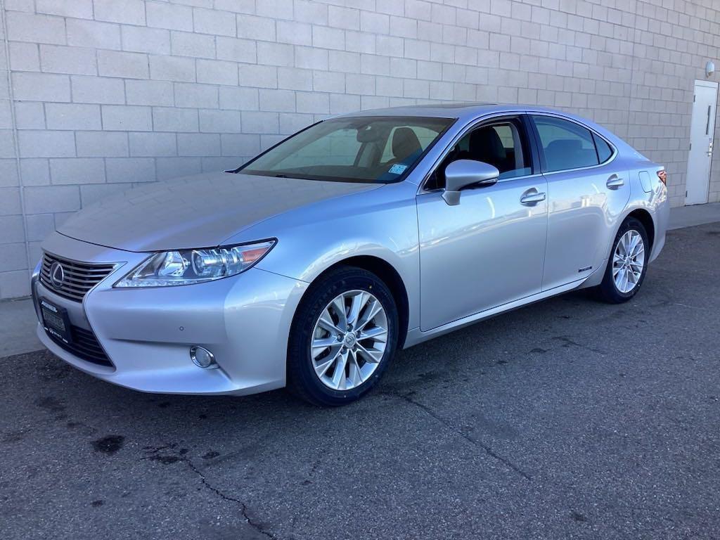 used 2013 Lexus ES 300h car, priced at $15,000