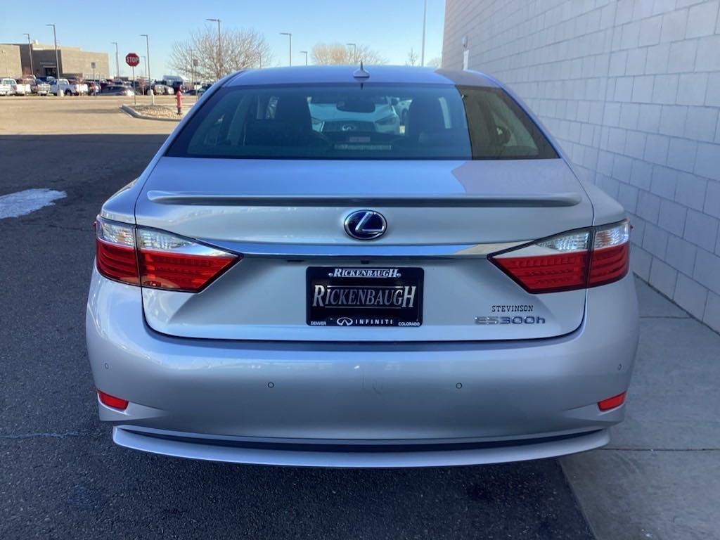 used 2013 Lexus ES 300h car, priced at $15,000