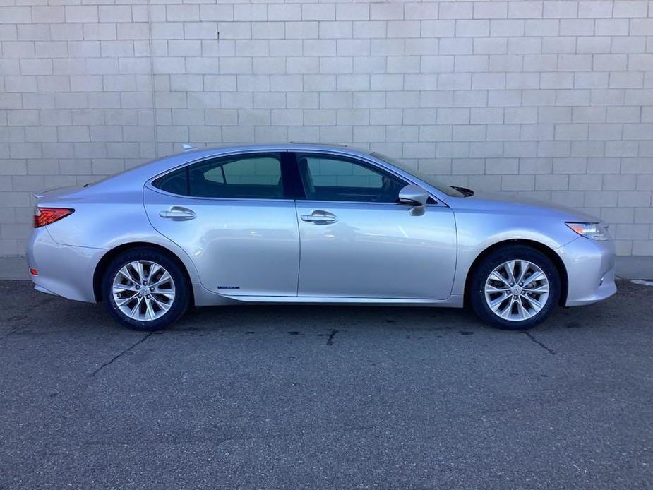 used 2013 Lexus ES 300h car, priced at $15,000