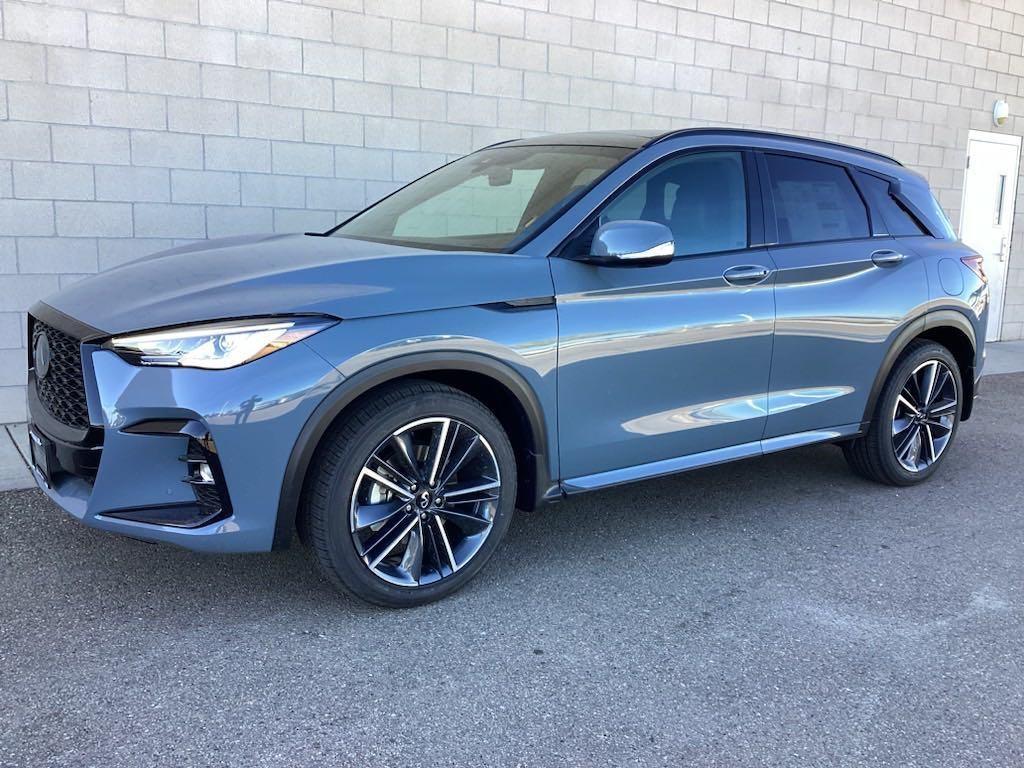 new 2025 INFINITI QX50 car, priced at $53,000