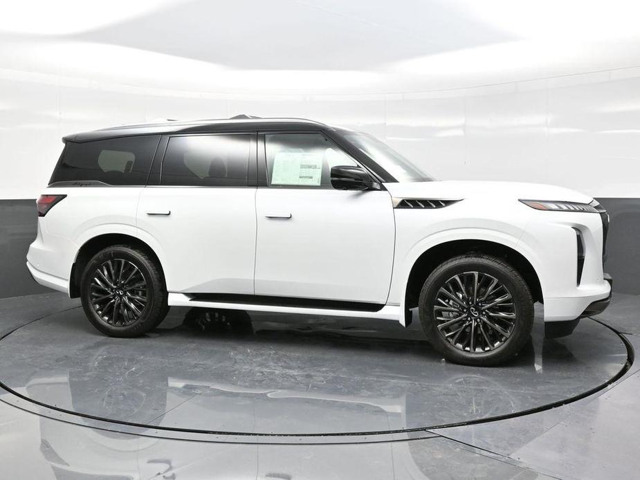 new 2025 INFINITI QX80 car, priced at $113,440