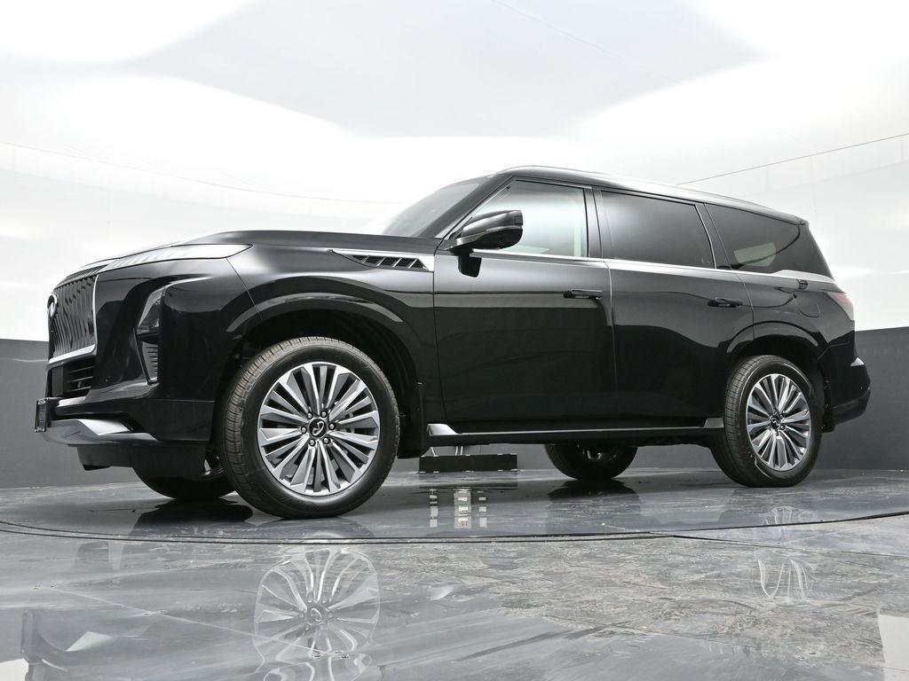 new 2025 INFINITI QX80 car, priced at $98,500