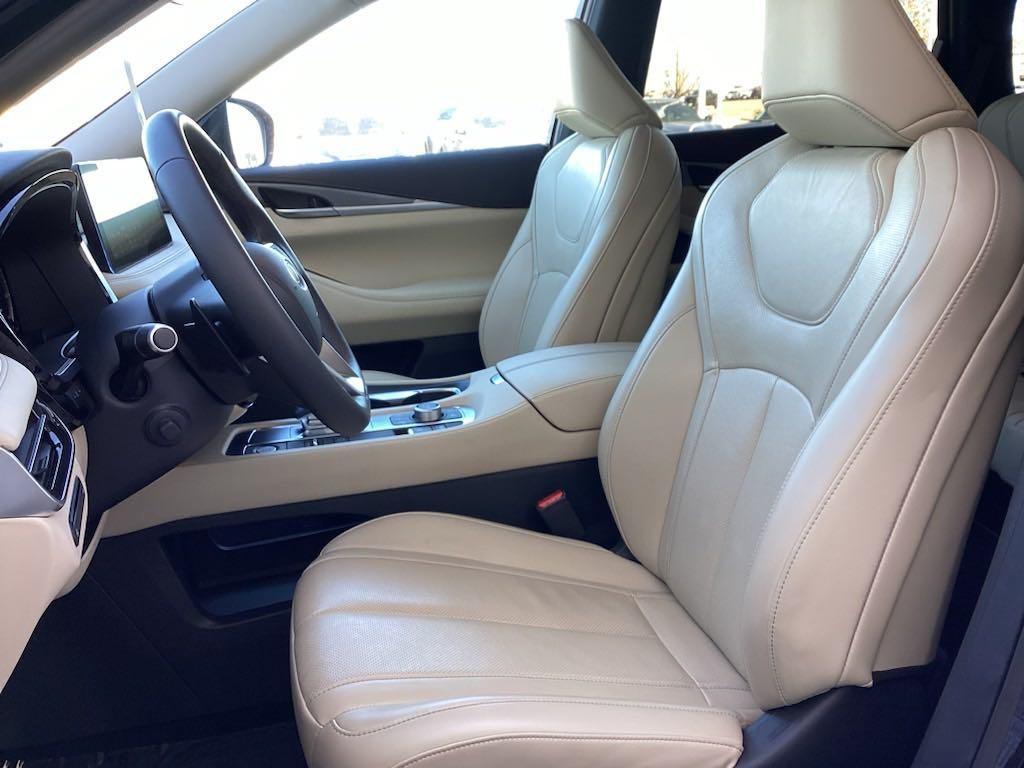 used 2024 INFINITI QX60 car, priced at $47,000