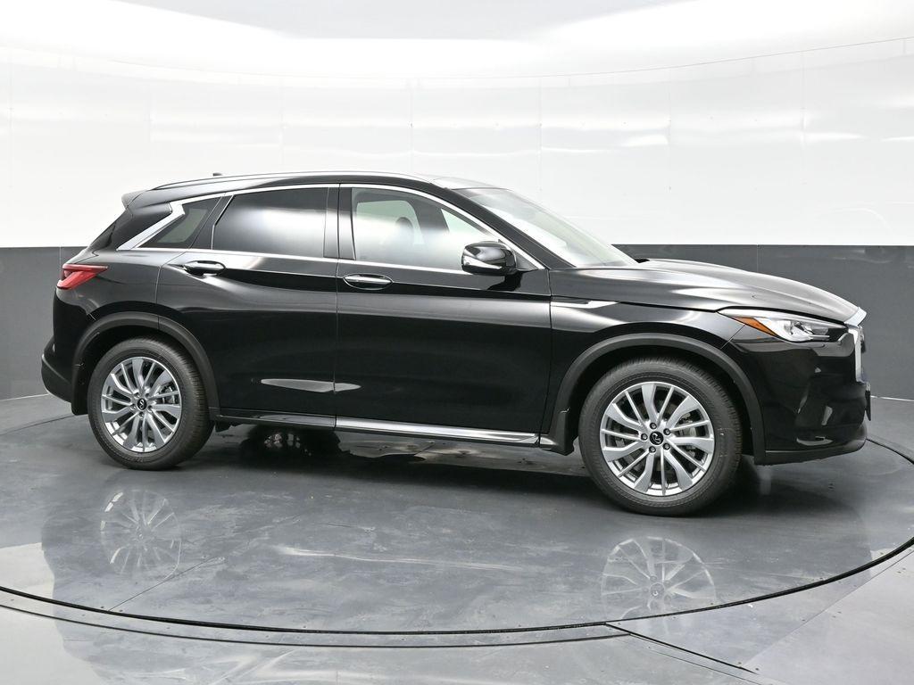 new 2024 INFINITI QX50 car, priced at $45,000