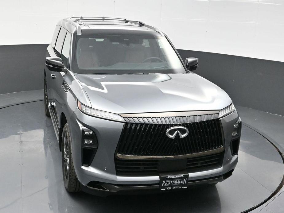 new 2025 INFINITI QX80 car, priced at $115,205