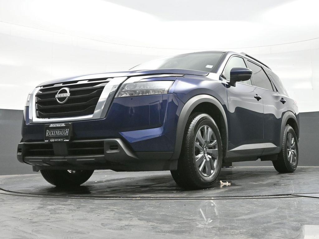 used 2024 Nissan Pathfinder car, priced at $32,000