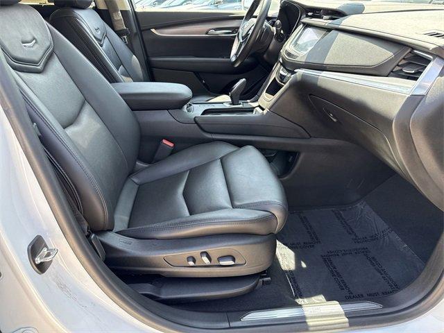 used 2018 Cadillac XT5 car, priced at $18,000