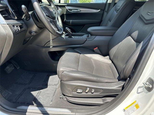used 2018 Cadillac XT5 car, priced at $18,000