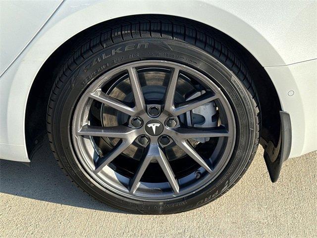 used 2021 Tesla Model 3 car, priced at $23,000