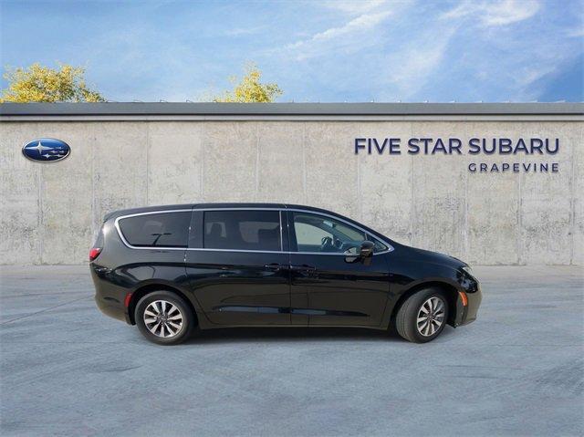 used 2022 Chrysler Pacifica Hybrid car, priced at $24,000