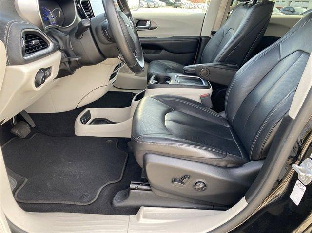 used 2022 Chrysler Pacifica Hybrid car, priced at $24,000