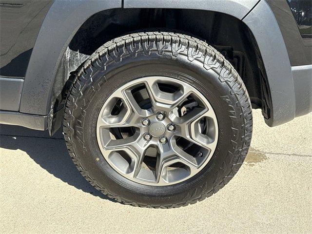 used 2022 Jeep Cherokee car, priced at $22,000