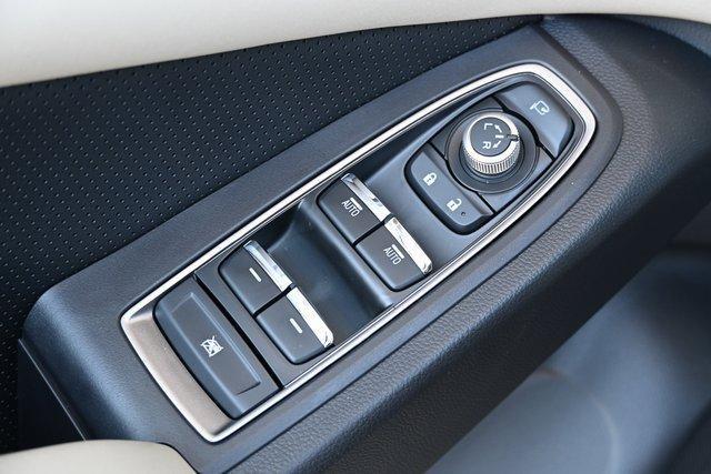 new 2025 Subaru Ascent car, priced at $46,148