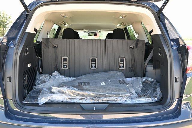 new 2025 Subaru Ascent car, priced at $38,645