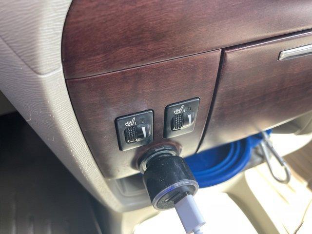 used 2014 Toyota Sienna car, priced at $14,000