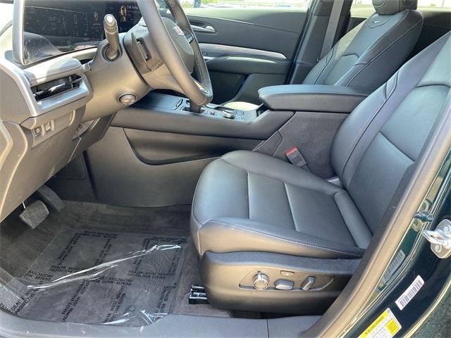 used 2025 Cadillac XT4 car, priced at $45,000