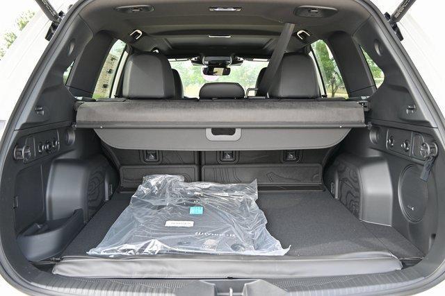 new 2025 Subaru Forester Hybrid car, priced at $40,328