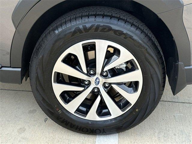 used 2025 Subaru Outback car, priced at $31,500