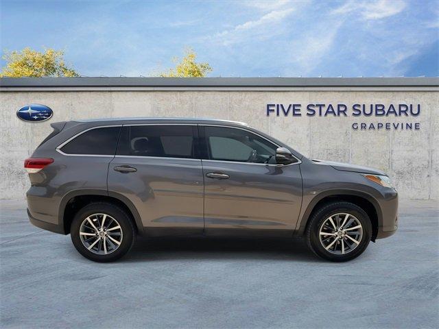 used 2019 Toyota Highlander car, priced at $24,500