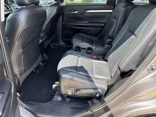 used 2019 Toyota Highlander car, priced at $24,500