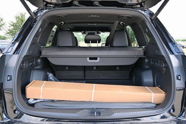 new 2025 Subaru Forester Hybrid car, priced at $40,328