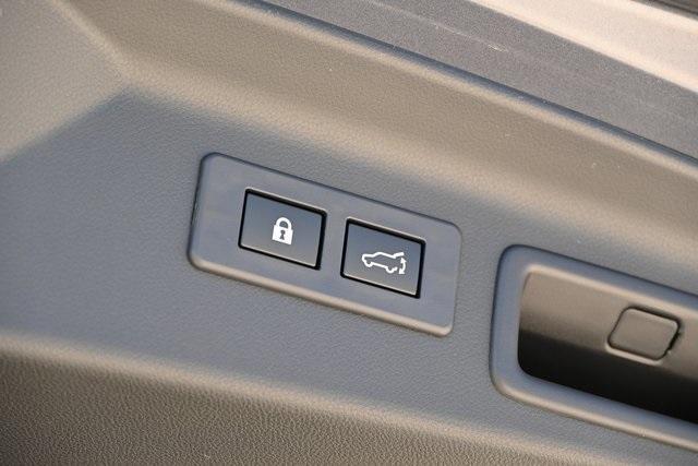 new 2025 Subaru Forester car, priced at $38,166