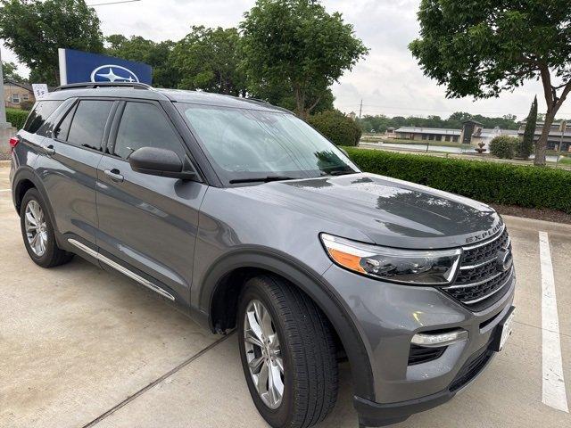 used 2022 Ford Explorer car, priced at $25,000