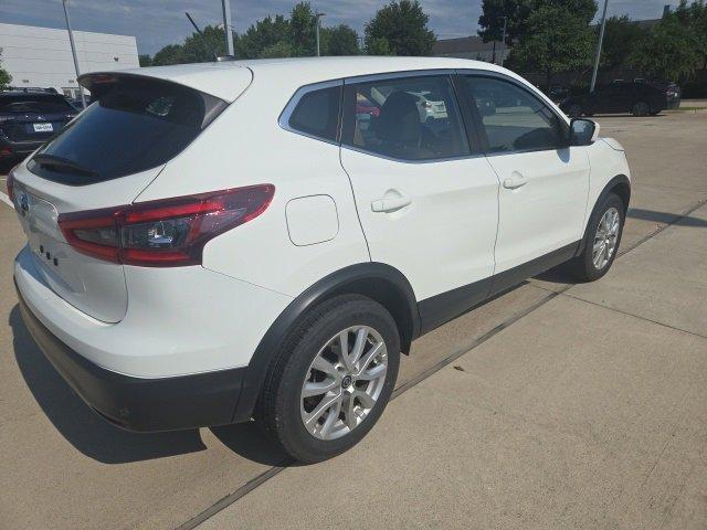 used 2022 Nissan Rogue Sport car, priced at $18,500