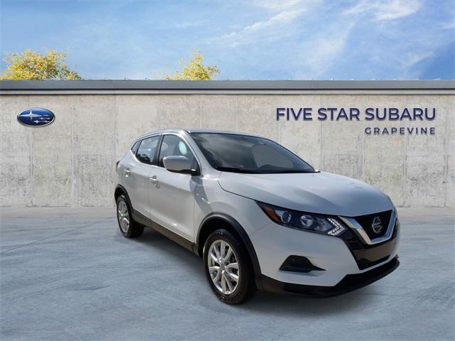 used 2022 Nissan Rogue Sport car, priced at $18,000