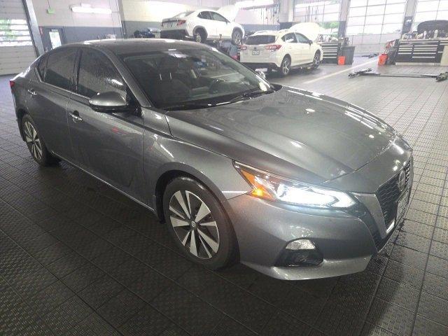 used 2019 Nissan Altima car, priced at $18,000